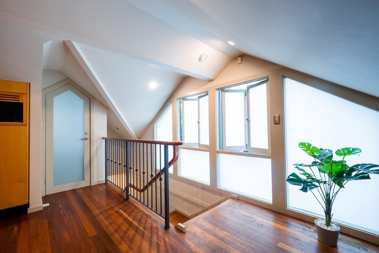 Quiet Private Studio In Strathfield With Kitchenette And Private Bathroom 3Min To Station Sleeps 6 Сидней Экстерьер фото