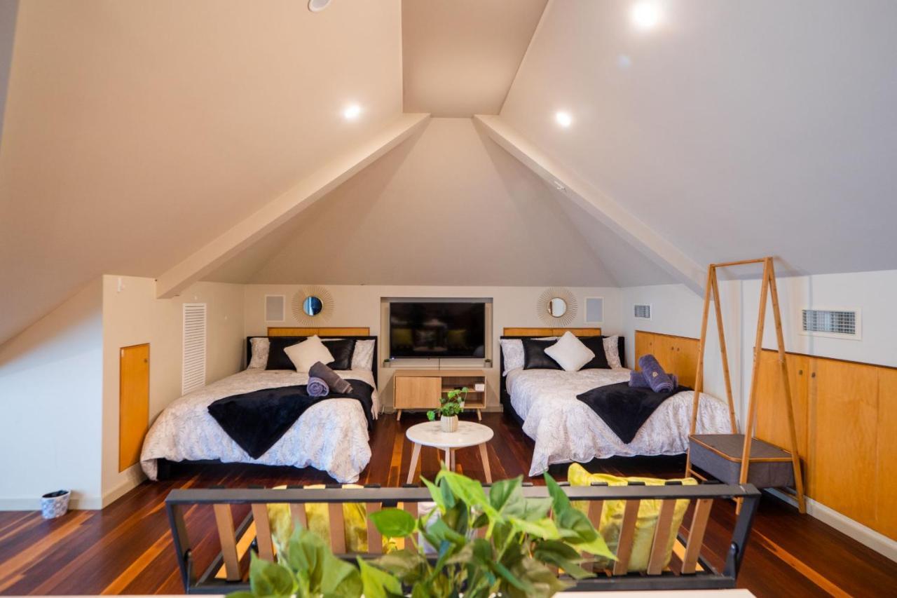Quiet Private Studio In Strathfield With Kitchenette And Private Bathroom 3Min To Station Sleeps 6 Сидней Экстерьер фото